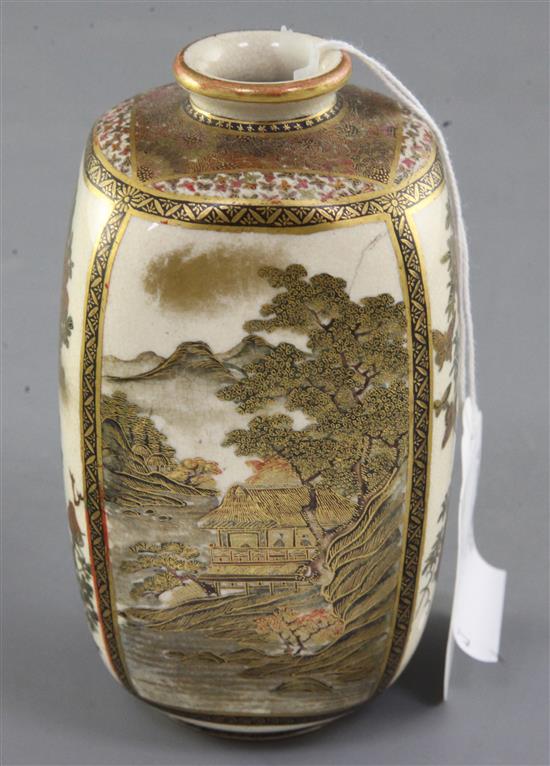 A Japanese Satsuma pottery vase and a pentafoil shaped box and cover, early 20th century, 12.5cm and 7cm